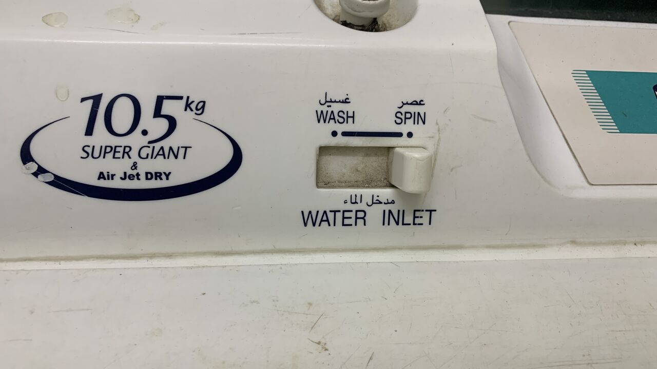 Riyadh, Household Items, SAR 500,  HITACHI WASHING MACHINE 10.5 Liter  Original