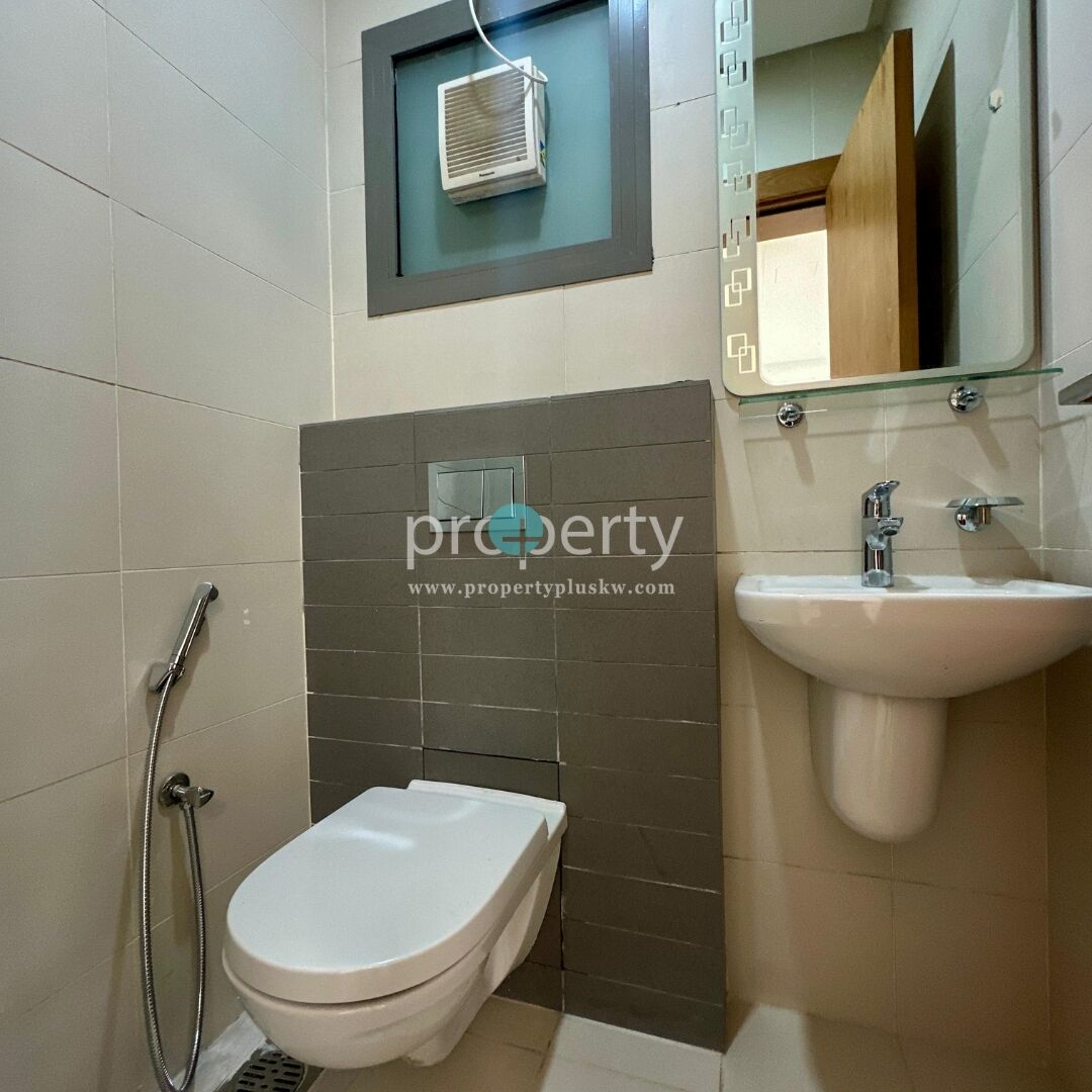 Salmiya, Apartments, Flats, Houses & Villas, KWD 850/month,  2 BR,  Two Bedroom Unfurnished Apartment For Rent In Salmiya