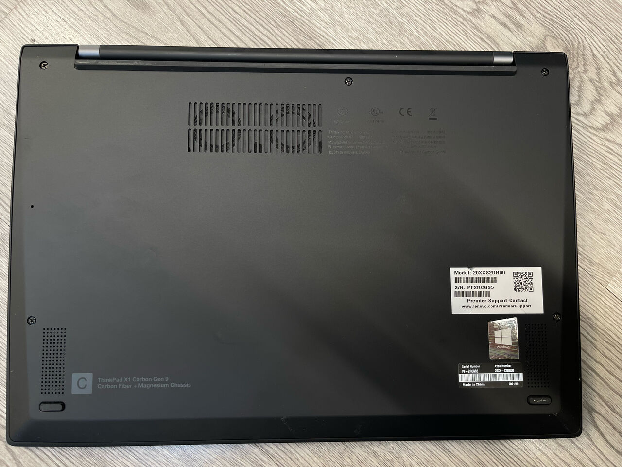 Olaya, Computers, SAR 2100,  Lenovo Thinkpad X1 Carbon
