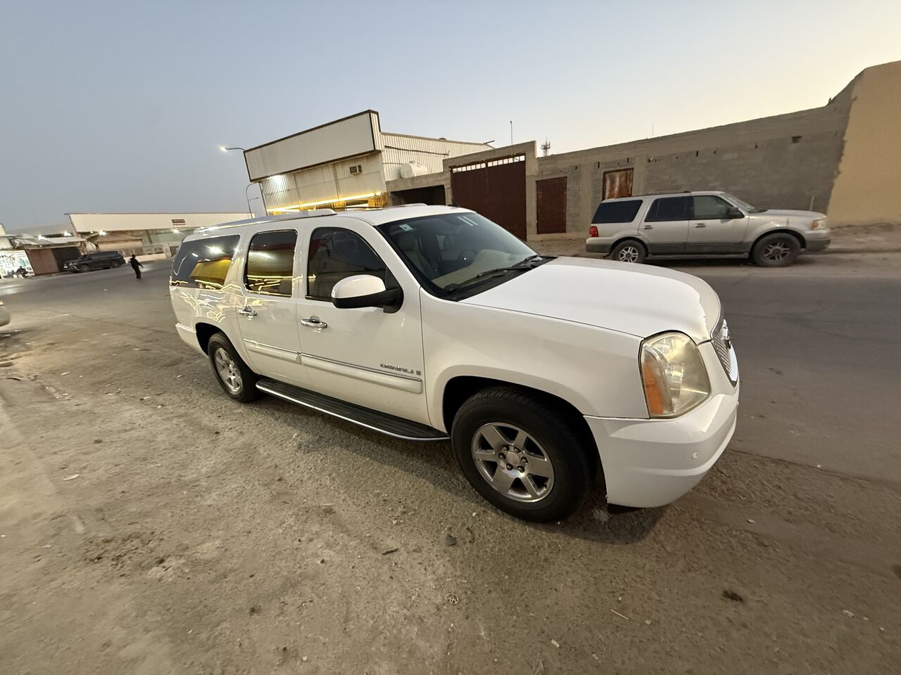 Jubail, Vehicles, Cars & Trucks , SAR 25000,  GMC Denali,  2007,  Automatic,  271053 KM,   Yukon XL, Mint Condition, FAHAS Pass Till 05/2027