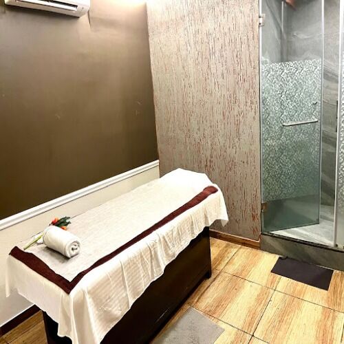 Bangalore, Health, Spa World