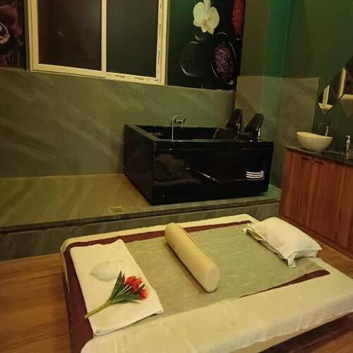 Bangalore, Health, Spa World
