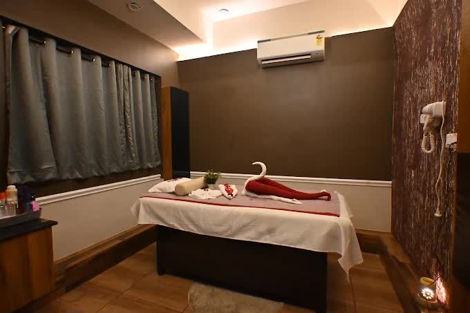 Bangalore, Health, Spa World