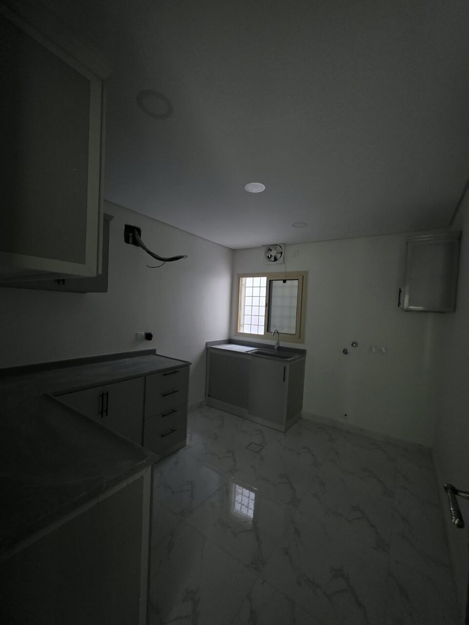 Khobar, Apartments, Flats, Houses & Villas, SAR 1850/month,  2 BR,  2 Bedrooms, Room   2 Bathrooms, And A Kitchen,  Fast Floor, External Apartment  Elevator A