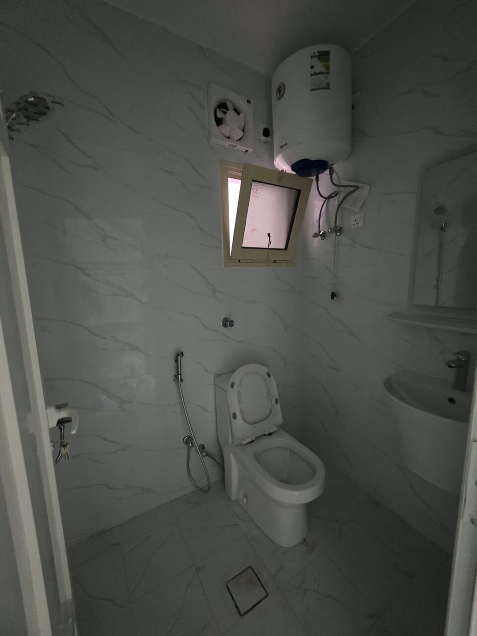 Khobar, Apartments, Flats, Houses & Villas, SAR 1850/month,  2 BR,  2 Bedrooms, Room   2 Bathrooms, And A Kitchen,  Fast Floor, External Apartment  Elevator A