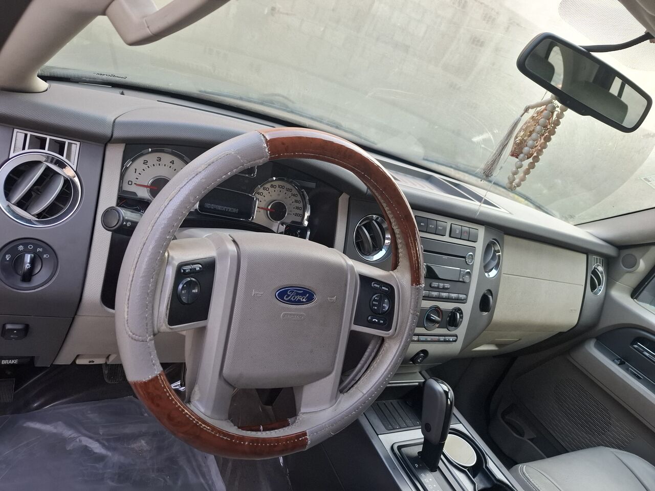 Al Jubail Al Balad, Vehicles, Cars & Trucks , SAR 44000,  Ford Expedition FLEX, 2013,  2013,  Automatic,  233000 KM,  SAR 42000, Ford Expedition FUEL FLEX, , , 223000 KM,