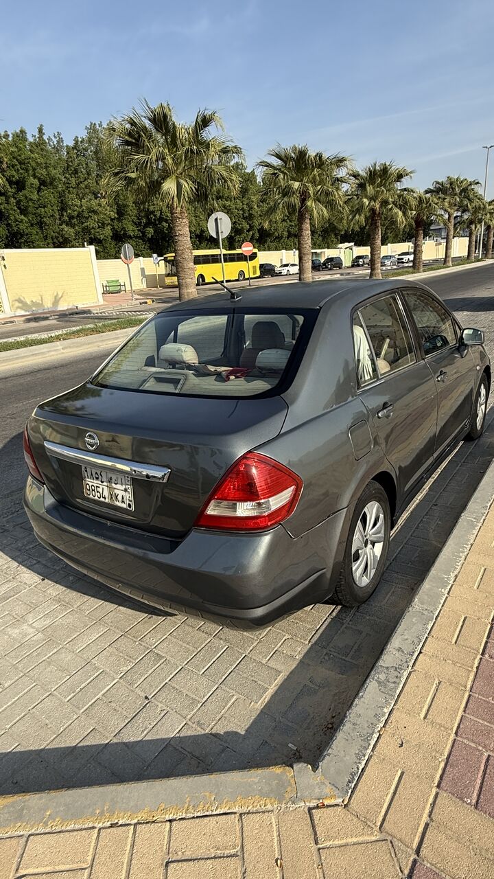 Akrabia, Vehicles, Cars & Trucks , SAR 11000,  Nissan Tiida,  2006,  Automatic,  465000 KM,