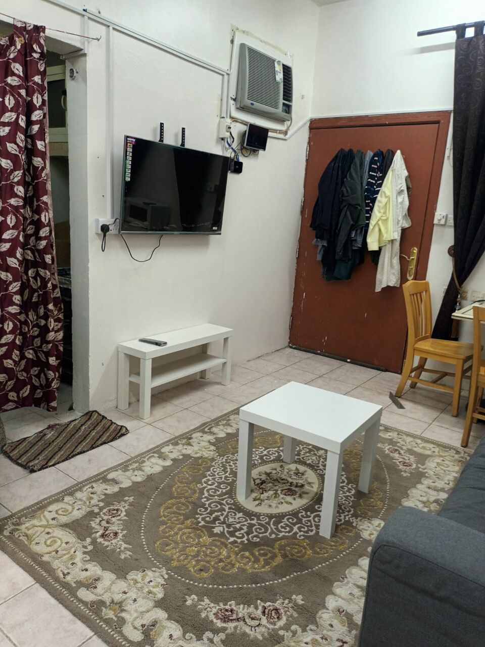 Riyadh, Apartments, Flats, Houses & Villas, Furnished,  Furnished Flat(Decent Executive Bachelors Male / Female / Husband Wife Indians Only)
