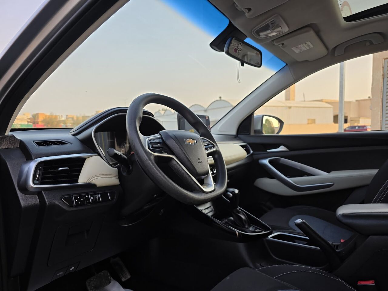 Riyadh, Vehicles, Cars & Trucks , SAR 40000,  Chevrolet Captiva Full Option,  2023,  Automatic,  150000 KM,    Year:  Very Good Condition Accident Free