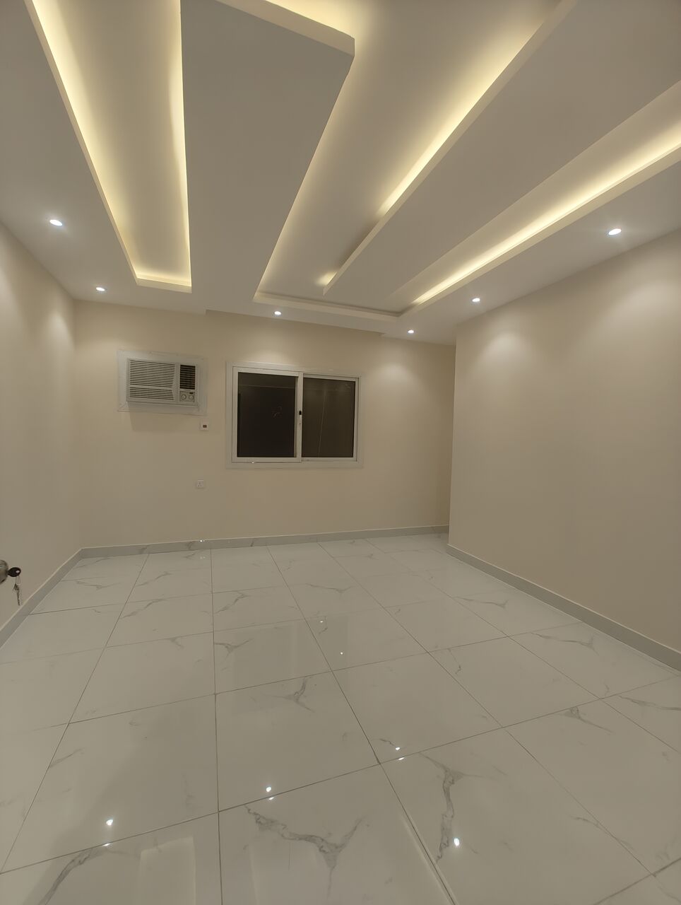 Al Wizarat, Apartments, Flats, Houses & Villas, SAR 31000/year,  1 BR,  1BHK Family Apartment Available In Al Wizarat Near Marriott Hotel