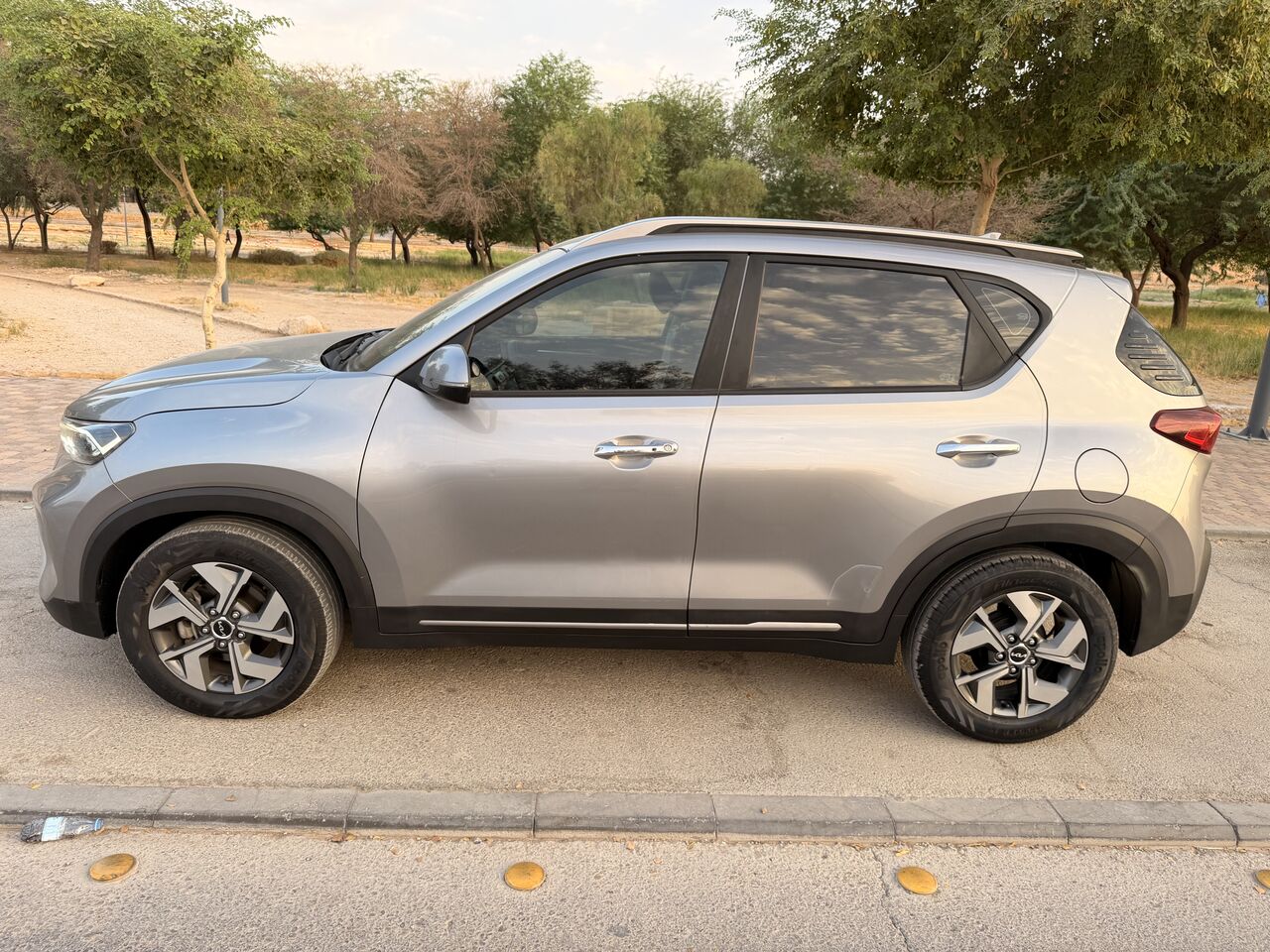 Al Badiah, Vehicles, Cars & Trucks , SAR 44000,  Kia Sonet Mid Options,  2023,  Automatic,  85000 KM,  Neat And Clean Family Used SUV