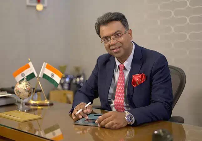 New Delhi, Health, Plastic Surgeon In East Delhi - Dr Rajat Gupta