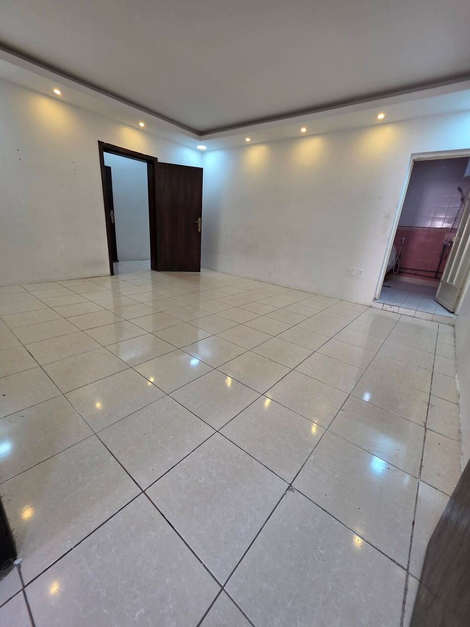 Khobar, Apartments, Flats, Houses & Villas, 4 BR,  🏠 FAMILY APARTMENT FOR RENT 4-bedrooms — 24,000/ SAR Included Water Only
