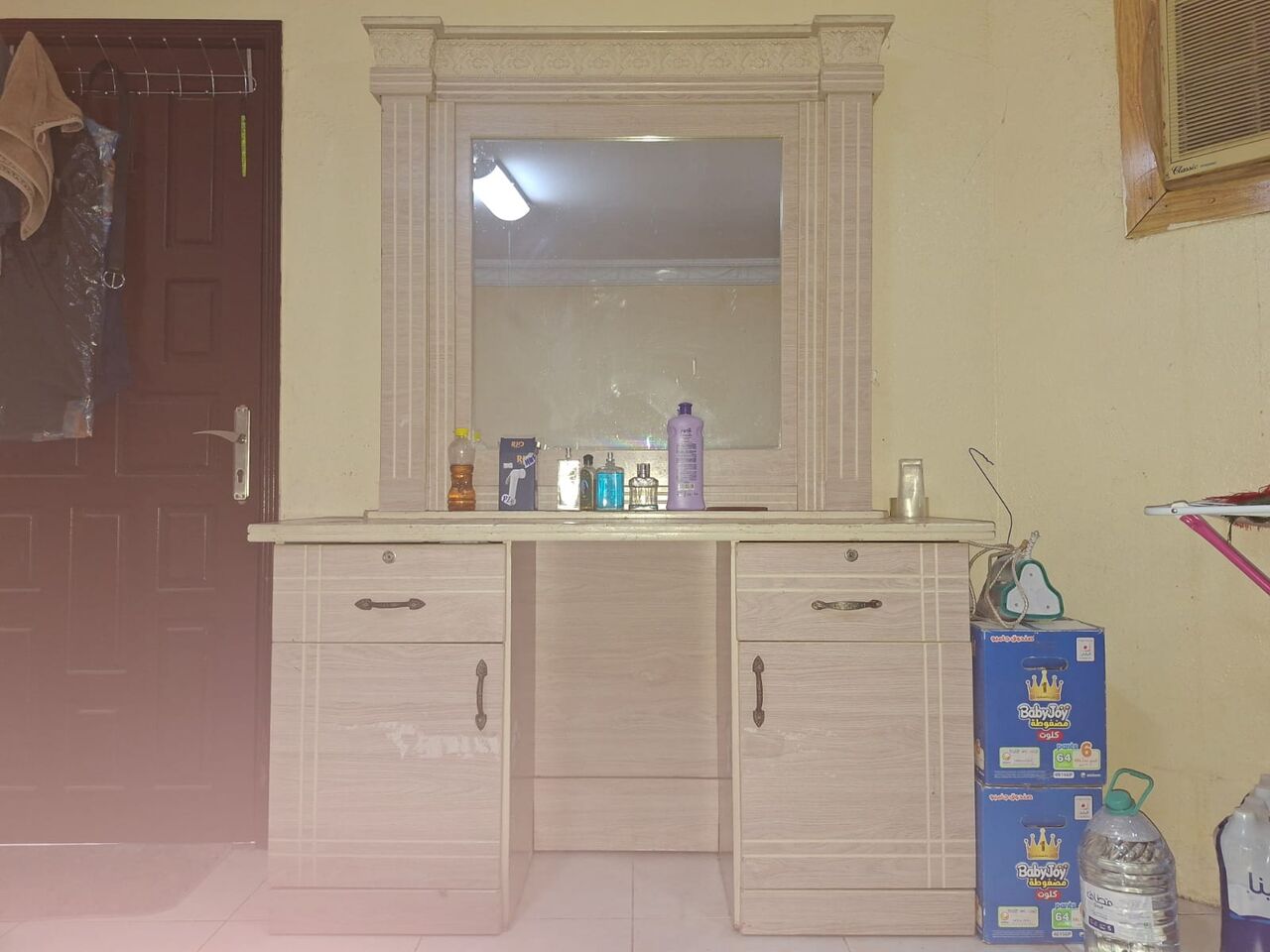 Jubail, Furniture, SECOND-HAND ITEMS FOR SALE  --