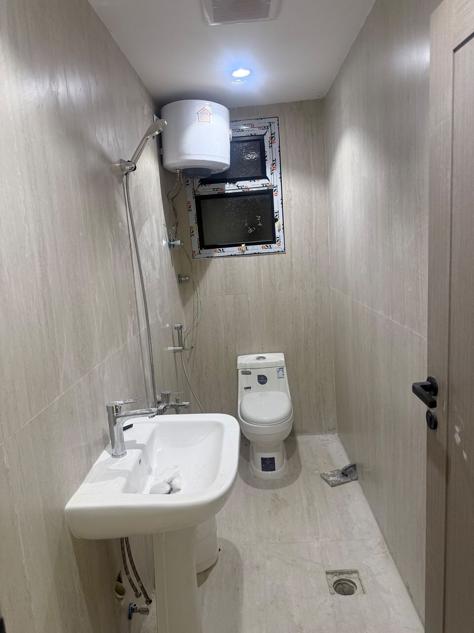 Hara, Apartments, Flats, Houses & Villas, 2 BR,  New Building 32 Family Flats Available In Gurabi Near To Hara,malaz,batha