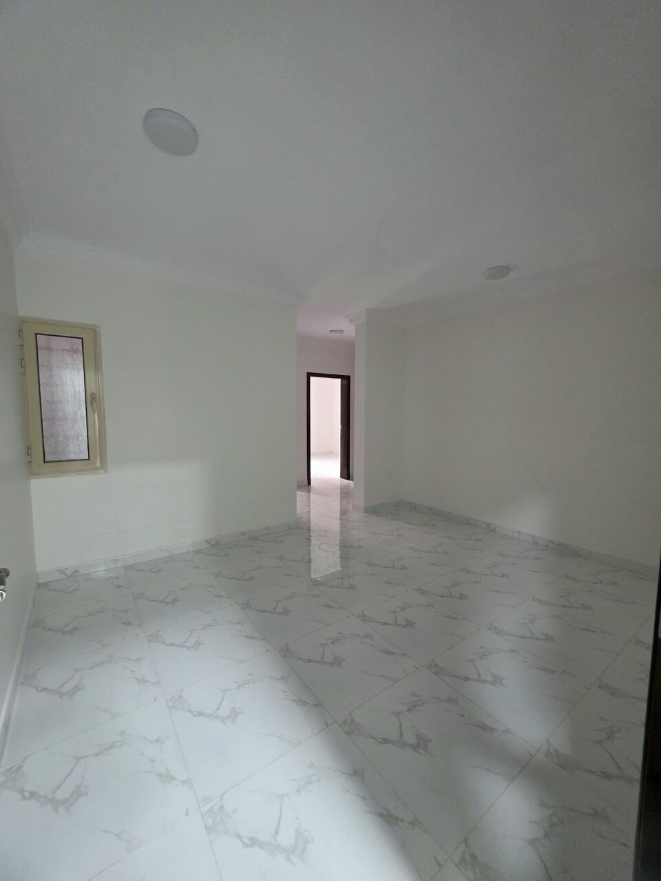 Khobar, Apartments, Flats, Houses & Villas, SAR 1850/month,  2 BR,  Consists Of:- 2 Bedrooms, Room   2 Bathrooms, And A Kitchen,  Fast Floor, External Apartme