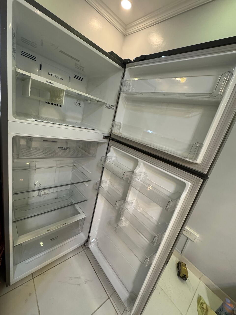 Madinah, Appliances, SAR 1650,  LG Refrigerator For Sale