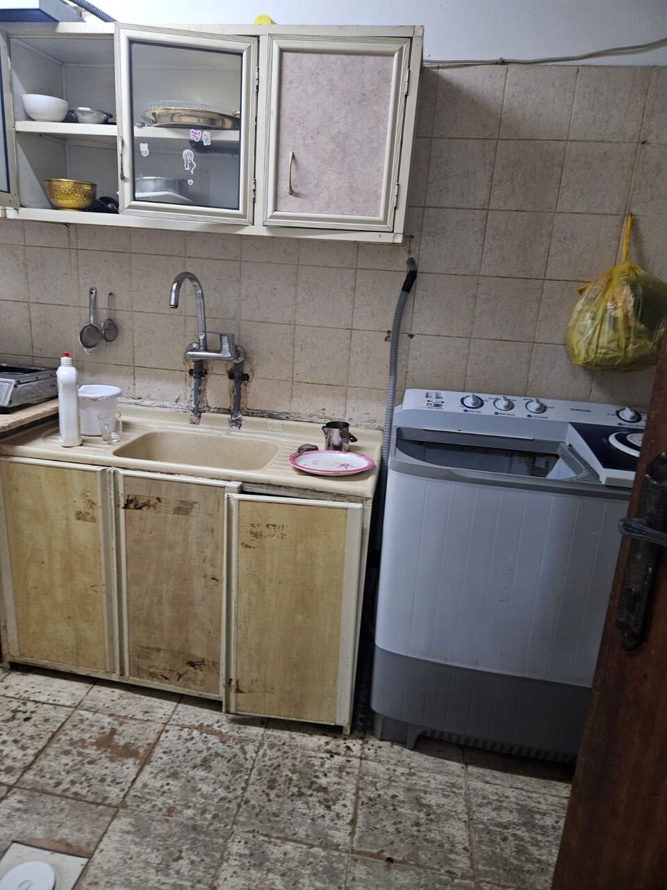 Jubail, Apartments, Flats, Houses & Villas, SAR 2200/month,  2 BR,  I Am Offering A Furnished Family Apartment/flat