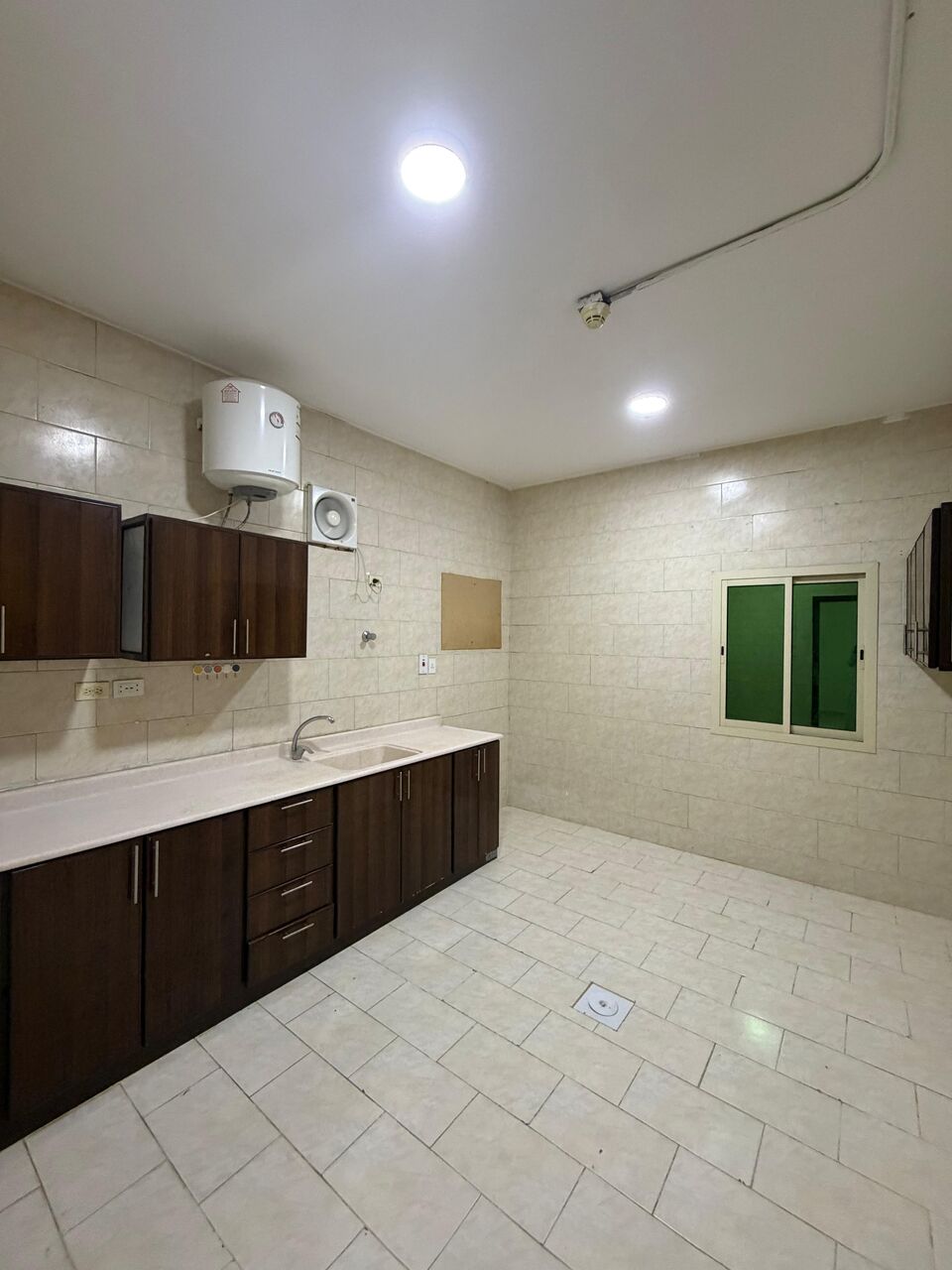 Dammam, Apartments, Flats, Houses & Villas, SAR 27500/year,  3 BR,  Family Apartment For Rent 23/112
