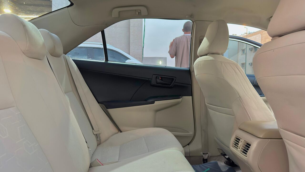 Riyadh, Vehicles, Cars & Trucks , SAR 42000,  Toyota Camry,  2015,  Automatic,  128000 KM,