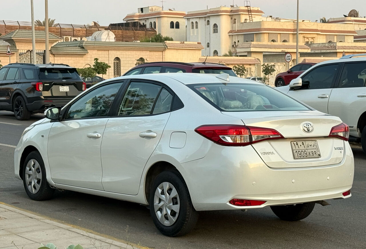 Jeddah, Vehicles, Cars & Trucks , SAR 35000,  Toyota Yaris,  2022,  Automatic,  185000 KM,