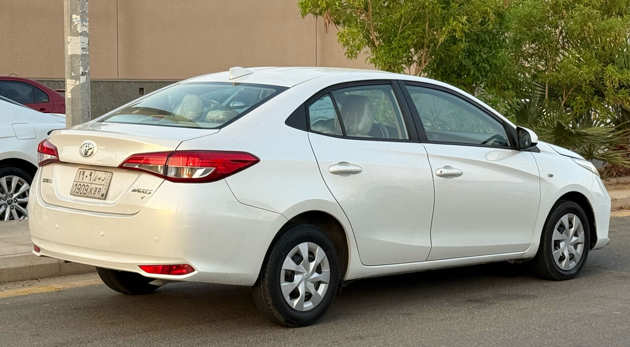 Jeddah, Vehicles, Cars & Trucks , SAR 35000,  Toyota Yaris,  2022,  Automatic,  185000 KM,