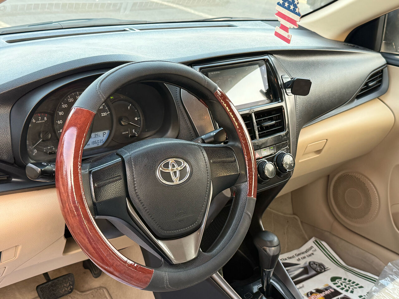 Jeddah, Vehicles, Cars & Trucks , SAR 35000,  Toyota Yaris,  2022,  Automatic,  185000 KM,