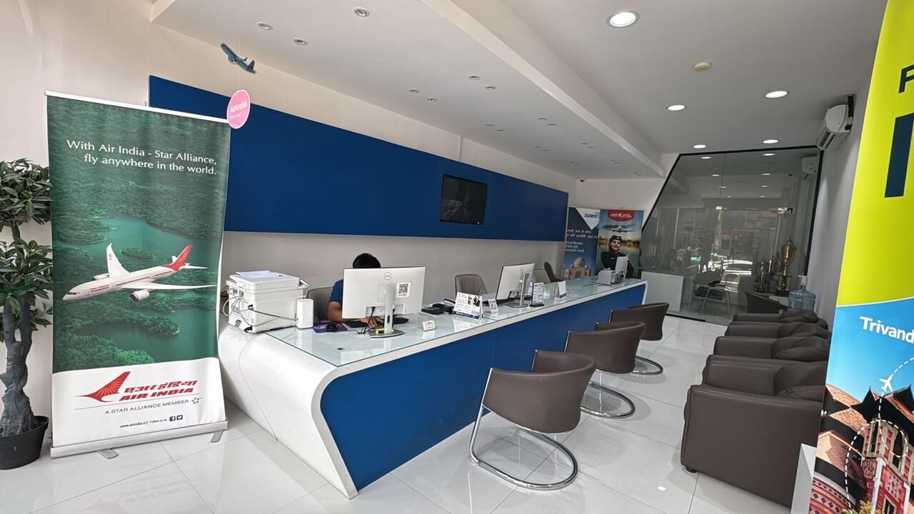 Al Batha, Shops, SAR 1000,  40 Sq. Meter,  چلتی ہوئی ٹریول ایجنسی برائے فروخت – ر