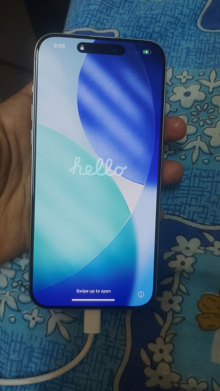 Dammam, Mobile Phones, SAR 2500,  Iphone 15 Pro Max White/ Titanium With 2 Years  Are Warranty, Including Cable For Charging