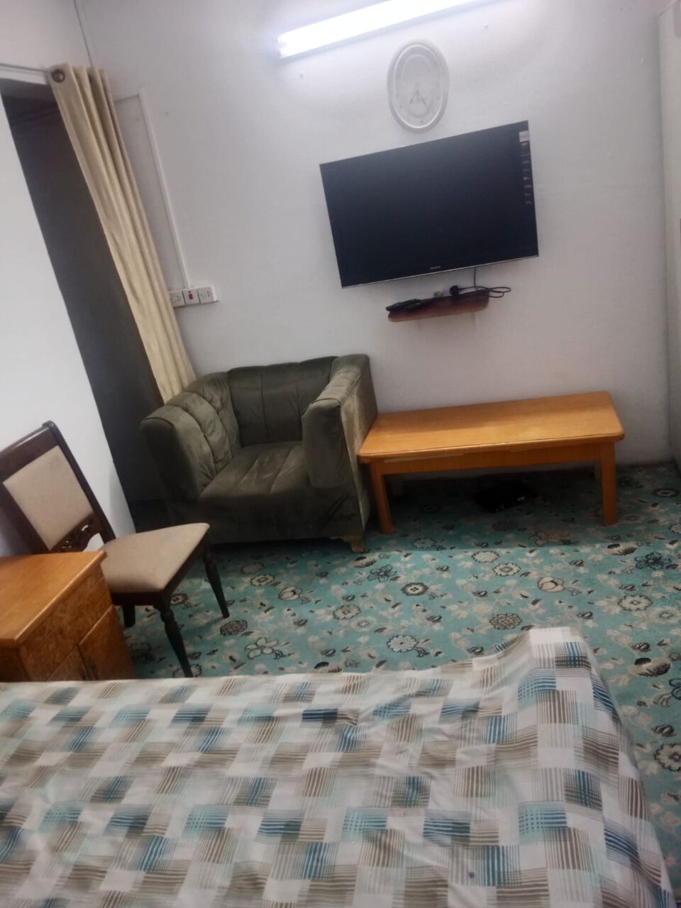 Riyadh, Rooms for Rent, SAR 1500/month,  Furnished,  Furnished Room For Executive Bachelor