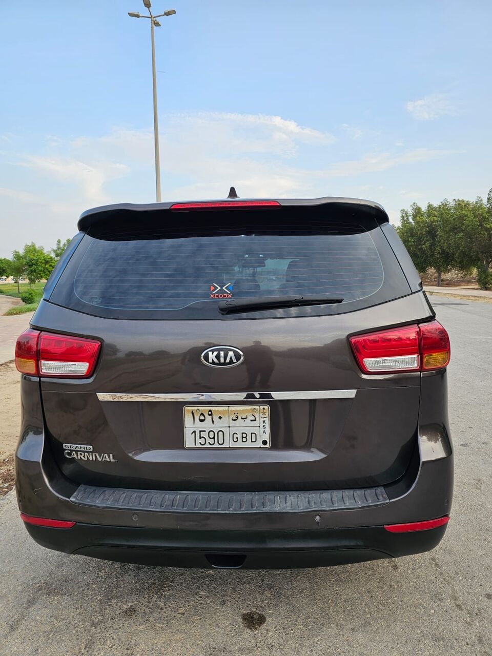 Jubail, Vehicles, Cars & Trucks , SAR 35000,  Kia Carnival,  2017,  Automatic,  292000 KM,  Full Option SUV, Family Used