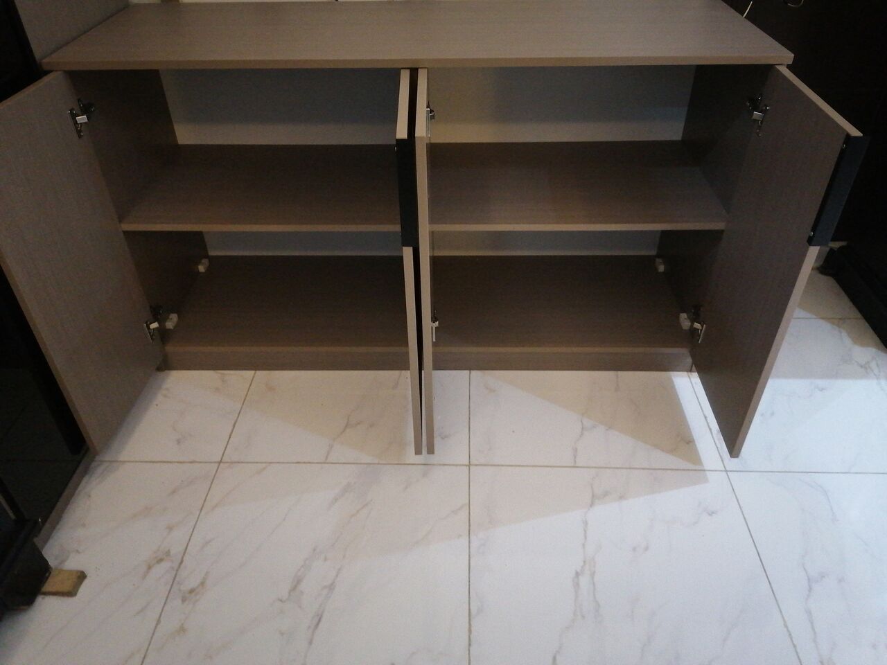 Abraq Ul Raghama, Furniture, SAR 1000,  LCD  Table Stylish