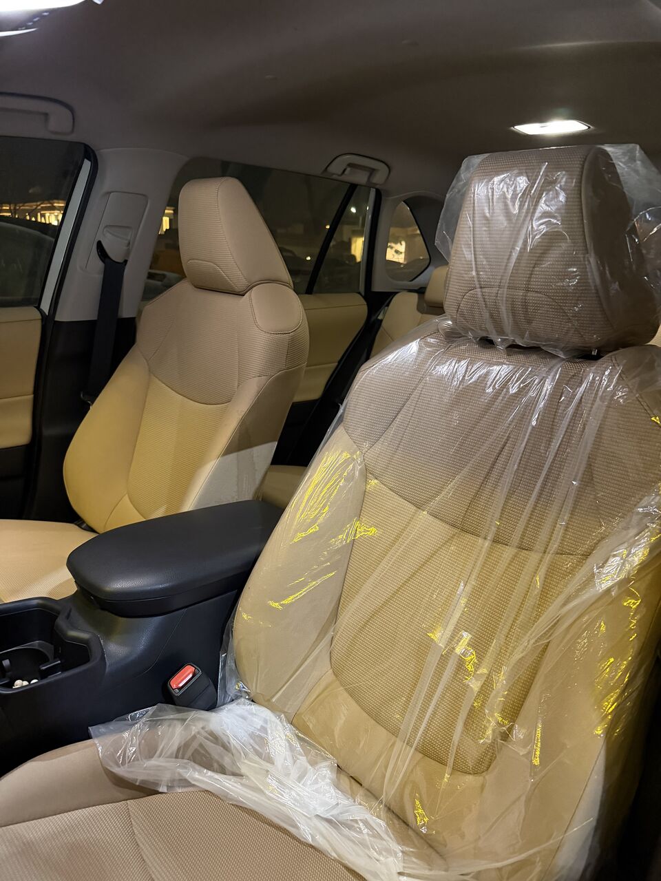 Riyadh, Vehicles, Cars & Trucks , SAR 105000,  Toyota RAV4,  2023,  Automatic,  12000 KM,