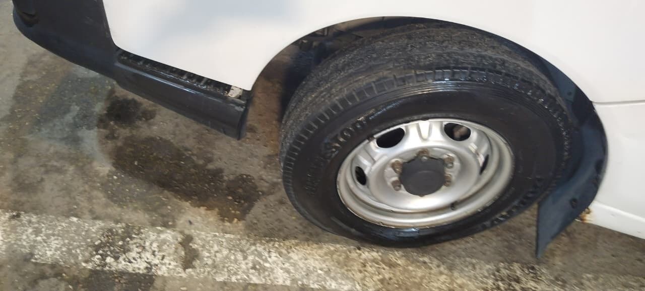 Al Jalawiyah, Vehicles, Cars & Trucks , SAR 25000,  Nissan Urvan,  2010,  Manual,  500000 KM,    MINT CONDITION Urgent Sale
