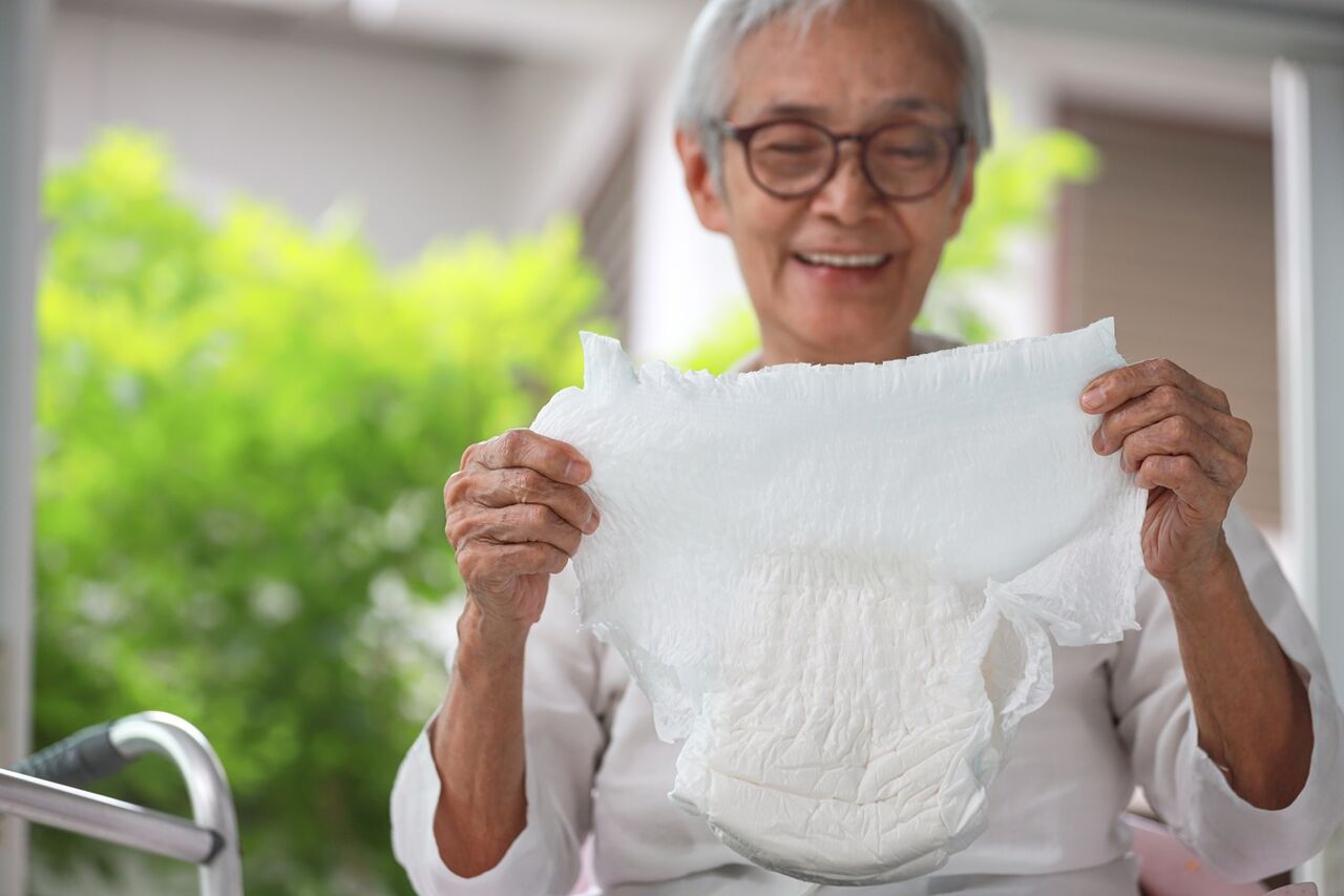 Los Angeles, Help, Diapers, Briefs And Pads