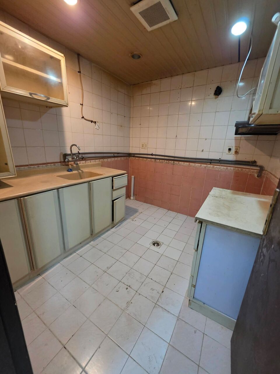 Khobar, Apartments, Flats, Houses & Villas, 4 BR,  🏠 FAMILY APARTMENT FOR RENT 4-bedrooms — 24,000/ SAR Included Water Only