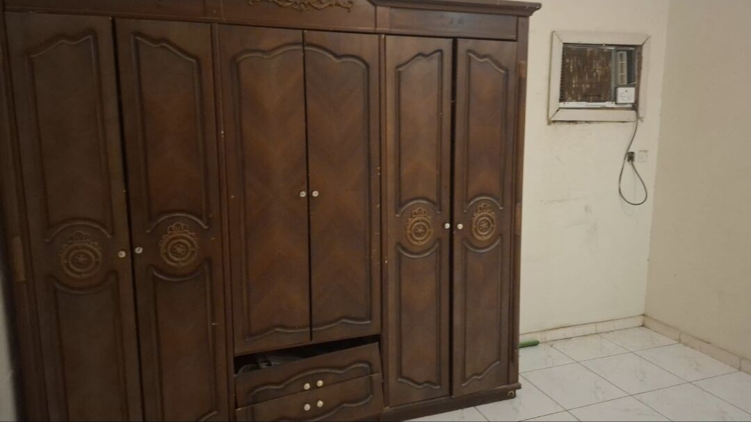 Jeddah, Rooms for Rent, SAR 600/month,  Furnished Sharing Room With Separate Bathroom Available