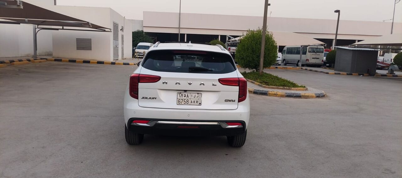 Riyadh, Vehicles, Cars & Trucks , Sar 46000,  Haval Jolion,  2024,  Automatic,  152000 KM,   Half Full Option  Model  , Well Maintained