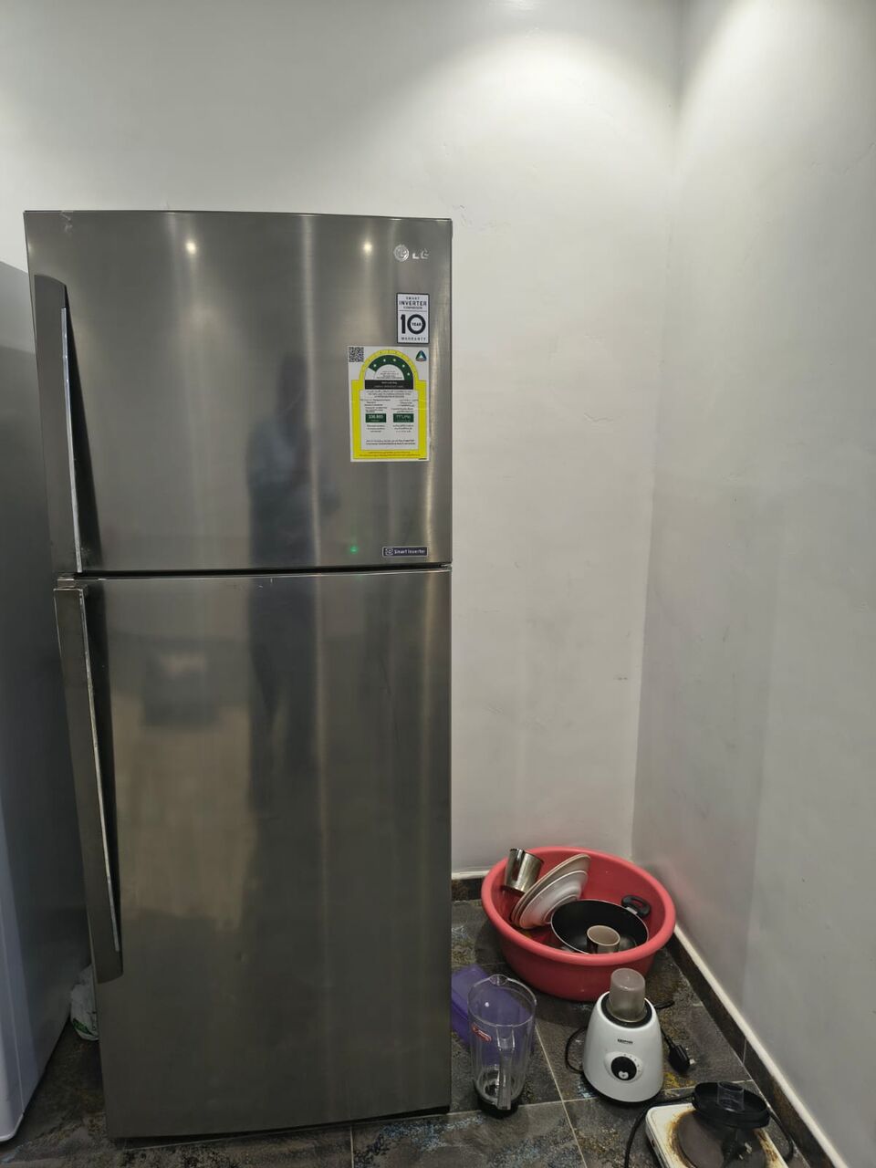 Al Iskan, Household Items, SAR 1200,  391 Liter (13.84 Cubic Ft)  LG Fridge For Sale