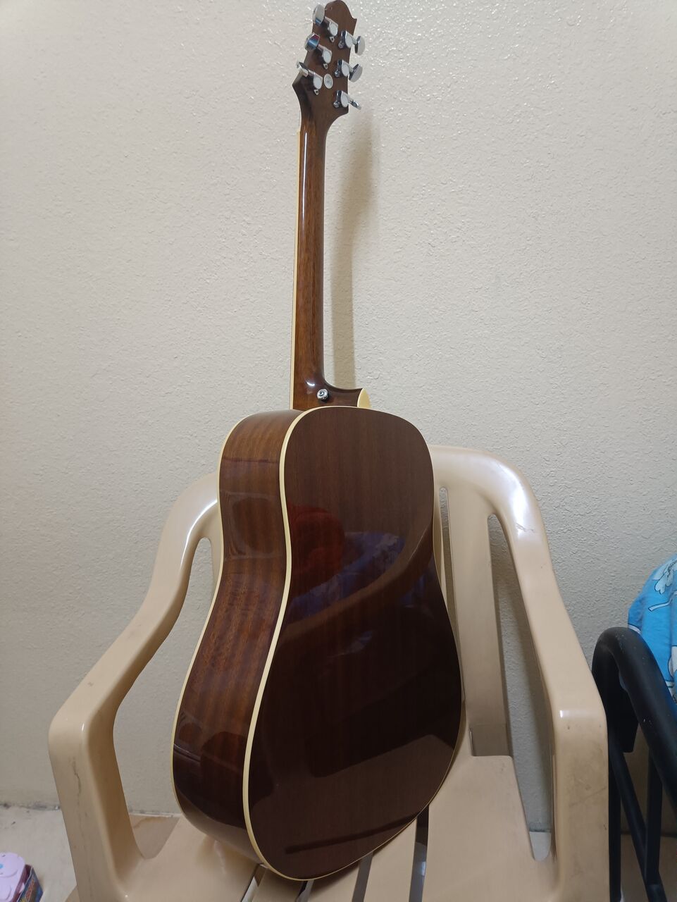 Jubail, Musical Instruments, SAR 350,  Greg Bennett GD-60N Acoustic Guitar