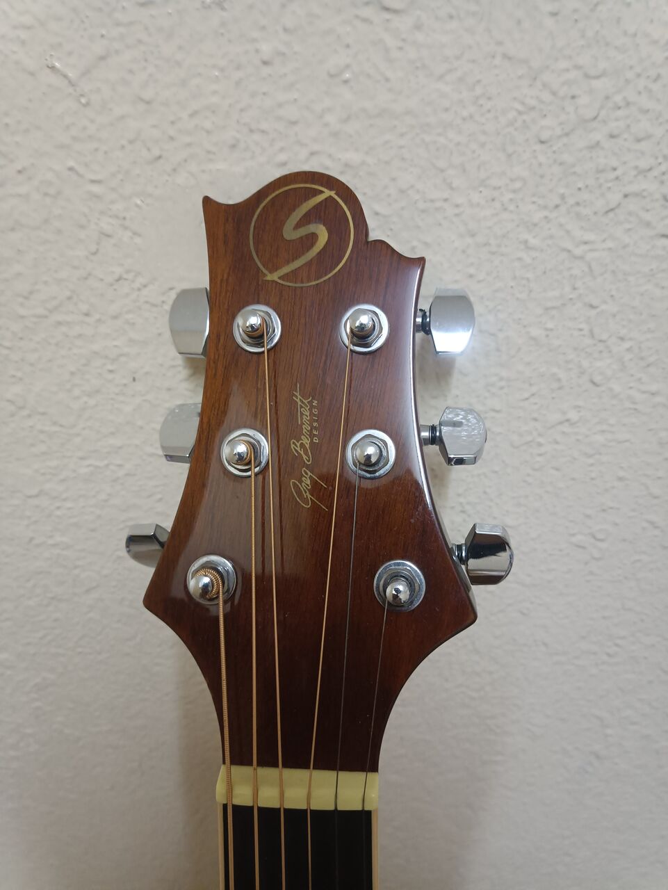 Jubail, Musical Instruments, SAR 350,  Greg Bennett GD-60N Acoustic Guitar