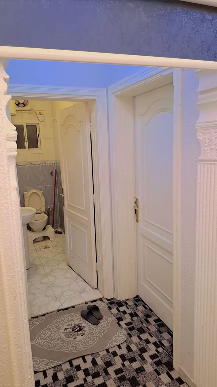 Riyadh, Apartments, Flats, Houses & Villas, SAR 2000/month,  Furnished Flat 2 Room And Bathroom And Kitchen(sharing)
