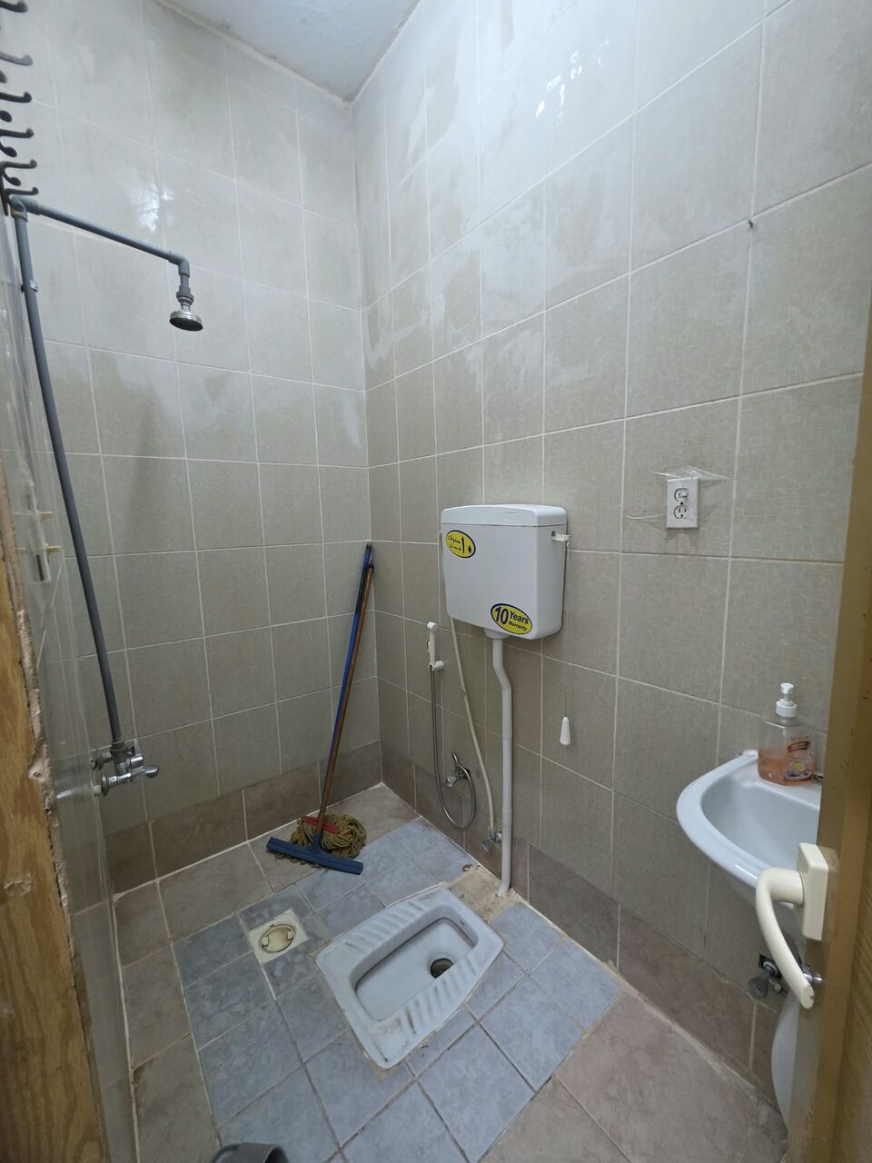 Khobar, Apartments, Flats, Houses & Villas, SAR 15000/year,  2 BR,  2 Bedrooms, A Living Room ,  1 Bathrooms, And A Kitchen   Fast Floor  Elevator Not  Availa