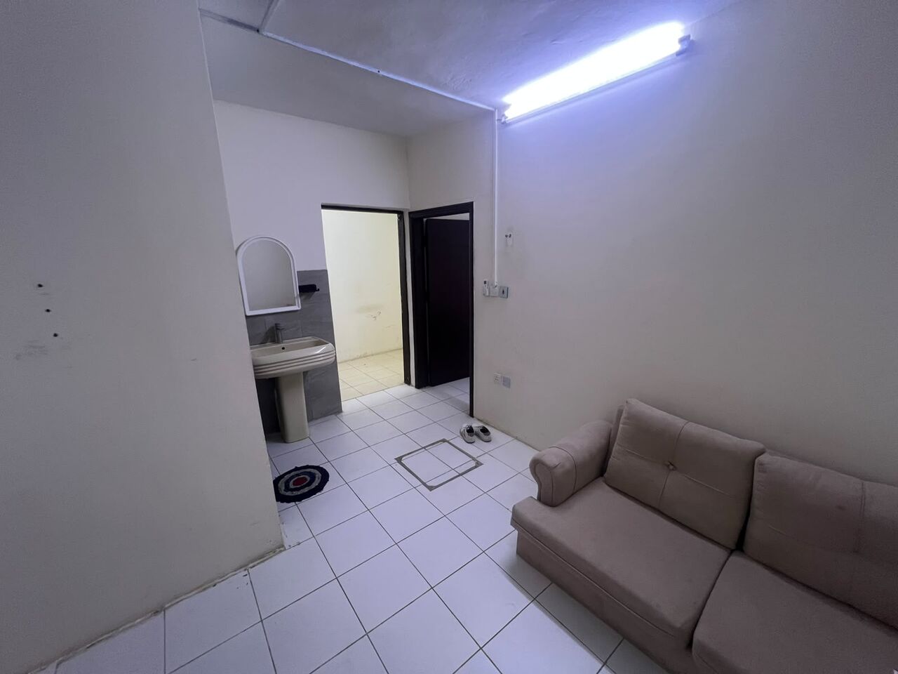 Al Malaz, Rooms for Rent, SAR 2700/month,  Furnished,  1 Bhk Fully Furnished Room Available