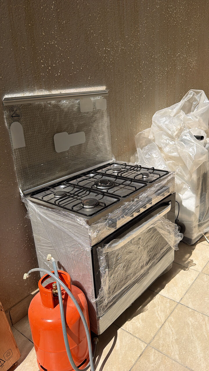 Riyadh, Appliances, SAR 600,  5 Stove With Gas Oven