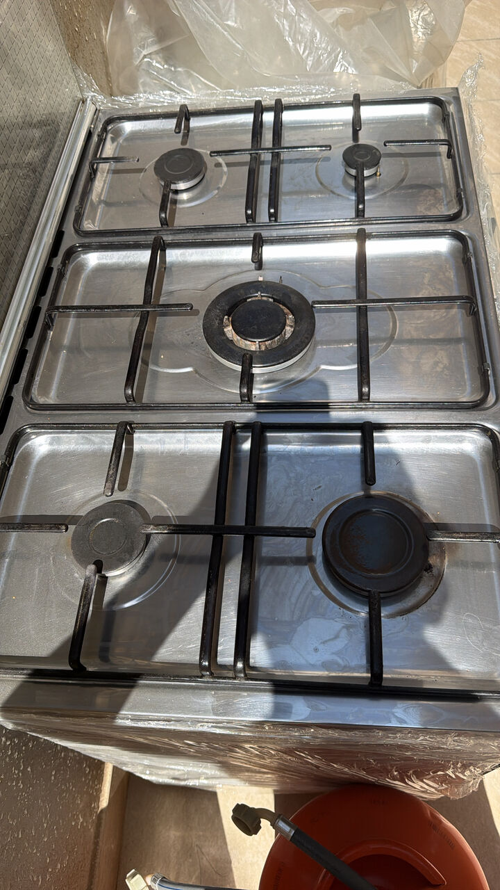 Riyadh, Appliances, SAR 600,  5 Stove With Gas Oven