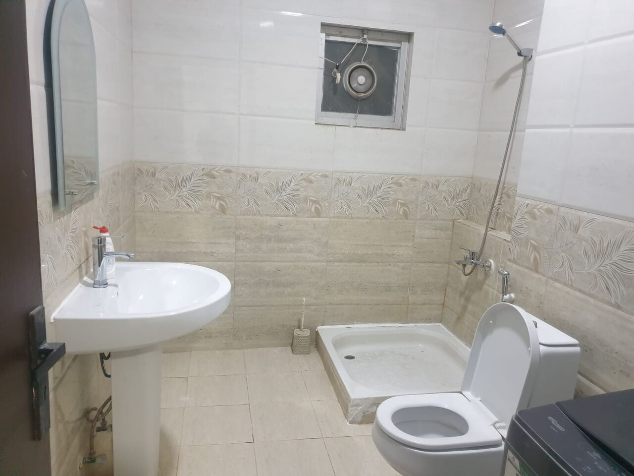 Khobar, Rooms for Rent, SAR 1000/month,  Furnished,  Fully Furnished Bachelor Room For Rent For 1executive Bachelor Only