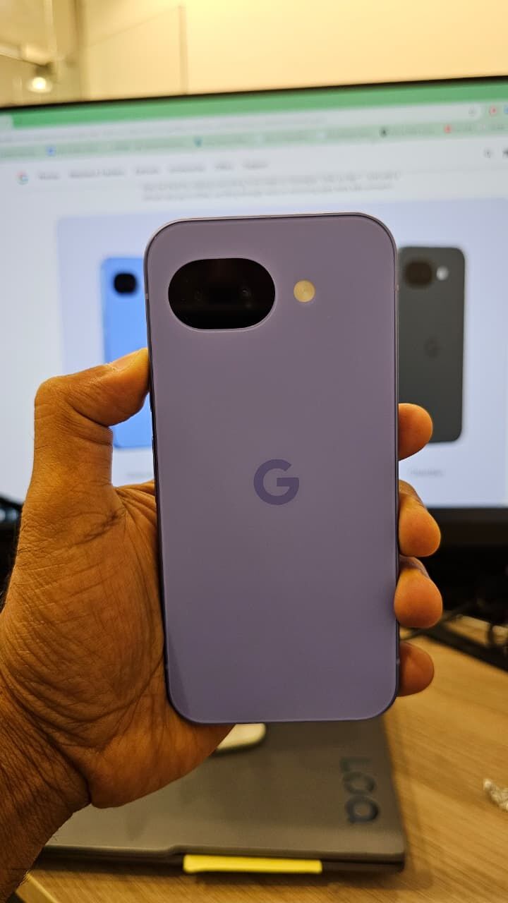 Riyadh, Mobile Phones, SAR 2499,  🔥Google Pixel 10a 8GB/256GB | Lavender | 120Hz OLED | 100% Battery Health | Accessories