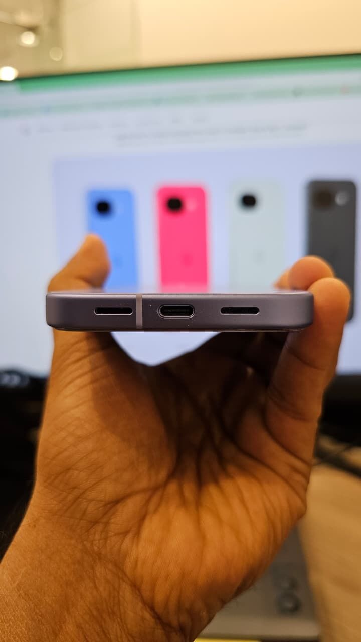 Riyadh, Mobile Phones, SAR 2499,  🔥Google Pixel 10a 8GB/256GB | Lavender | 120Hz OLED | 100% Battery Health | Accessories