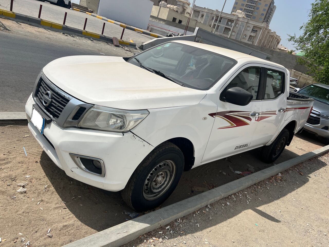 Jeddah, Vehicles, Cars & Trucks , SAR 35000,  Nissan Navara,  2020,  Manual,  315000 KM,  4/4 ( Diesel)